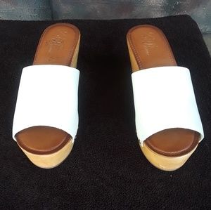 zigi artisan white leather wedges